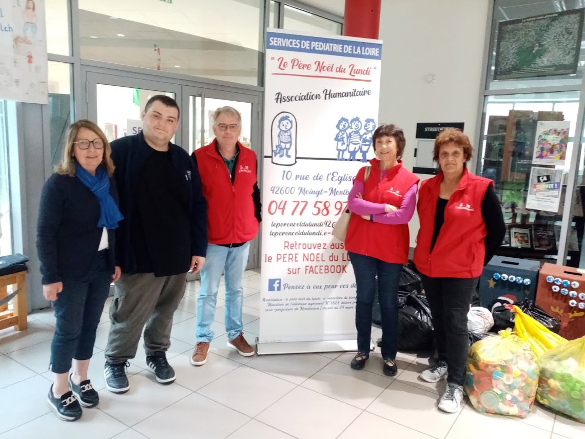 recolte bouchons lycee ST ENNEMOND
